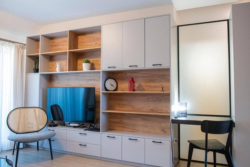 Tokiyo: A Lovely City Center 2 Bedrooms Apartment With Private Parking Sofia Exterior foto