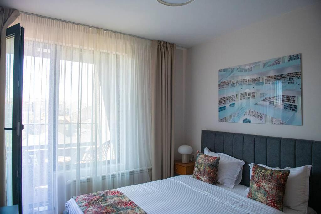 Tokiyo: A Lovely City Center 2 Bedrooms Apartment With Private Parking Sofia Exterior foto
