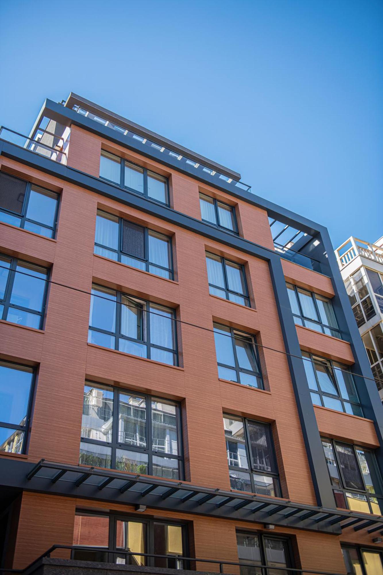 Tokiyo: A Lovely City Center 2 Bedrooms Apartment With Private Parking Sofia Exterior foto